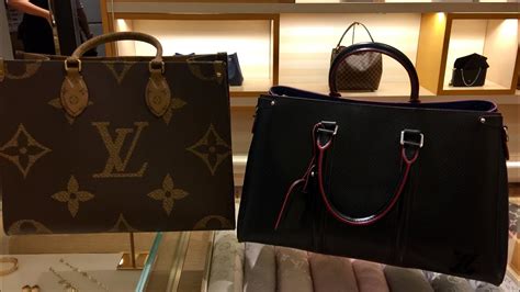 natick mall louis vuitton.